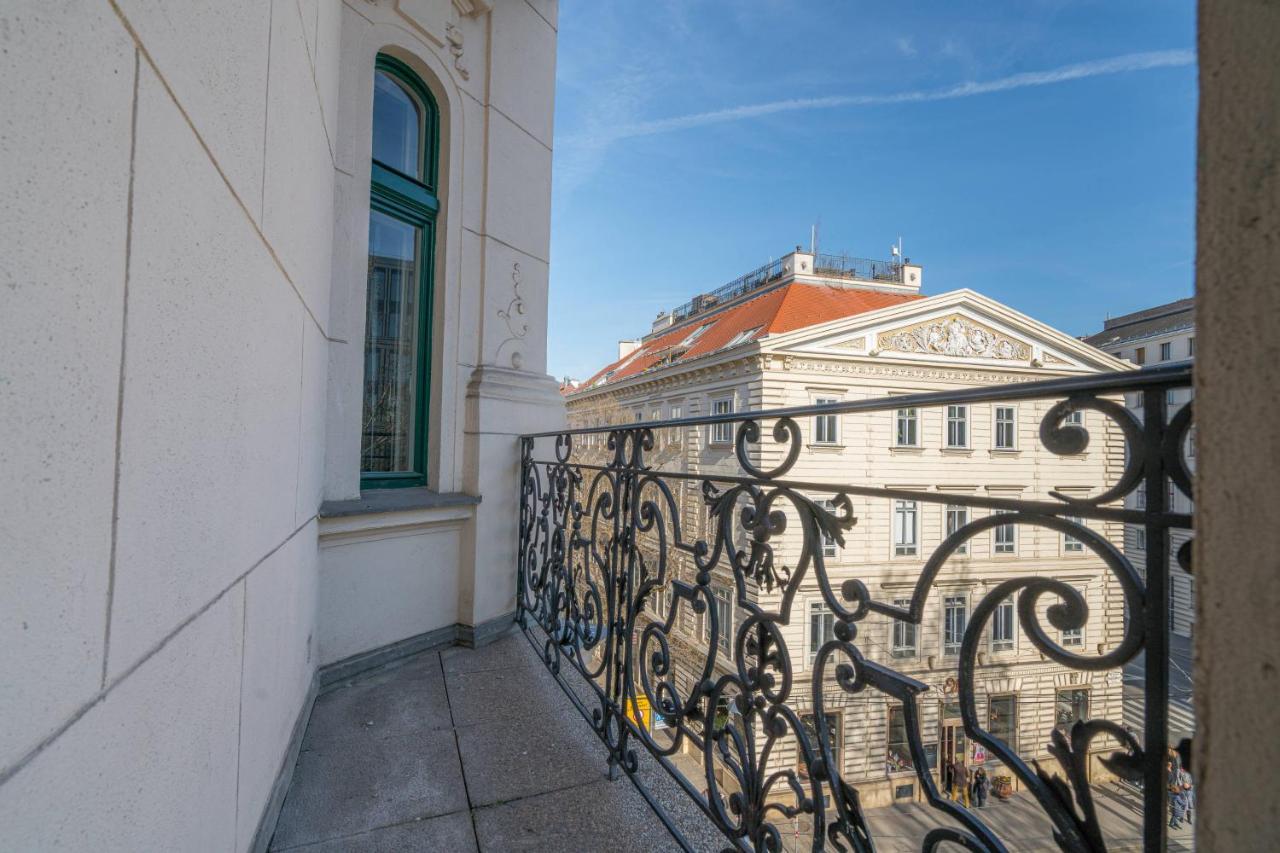 Vienna Residence, City Hall - Parliament Exteriör bild